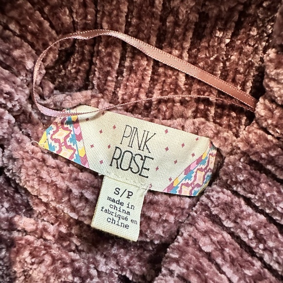 Pink Rose | Sweater - Picture 4 of 5